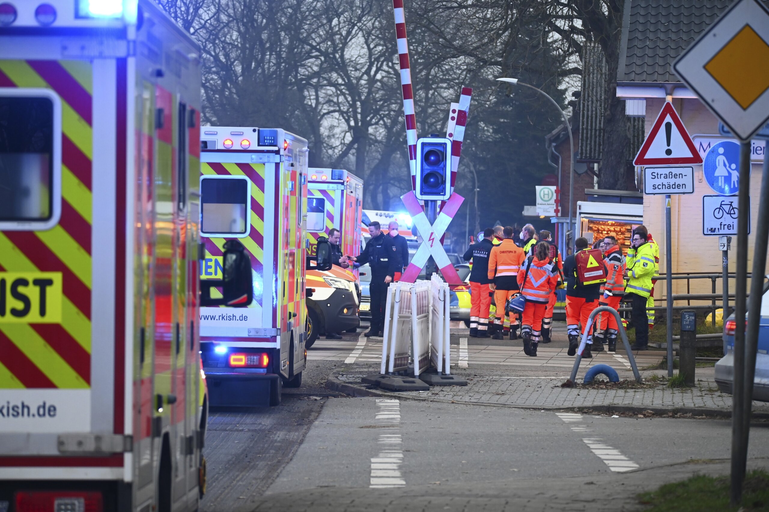 Man stabs, injures several passengers on German train