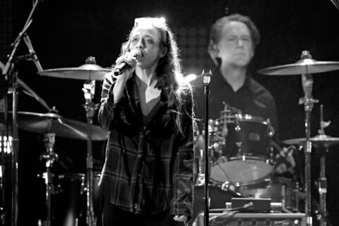 Md. bill to cement online access to courtrooms receives support from singer Fiona Apple 