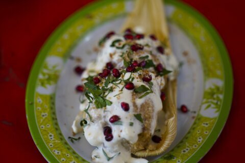 Mexicans relish tamales, savoring tradition and nostalgia