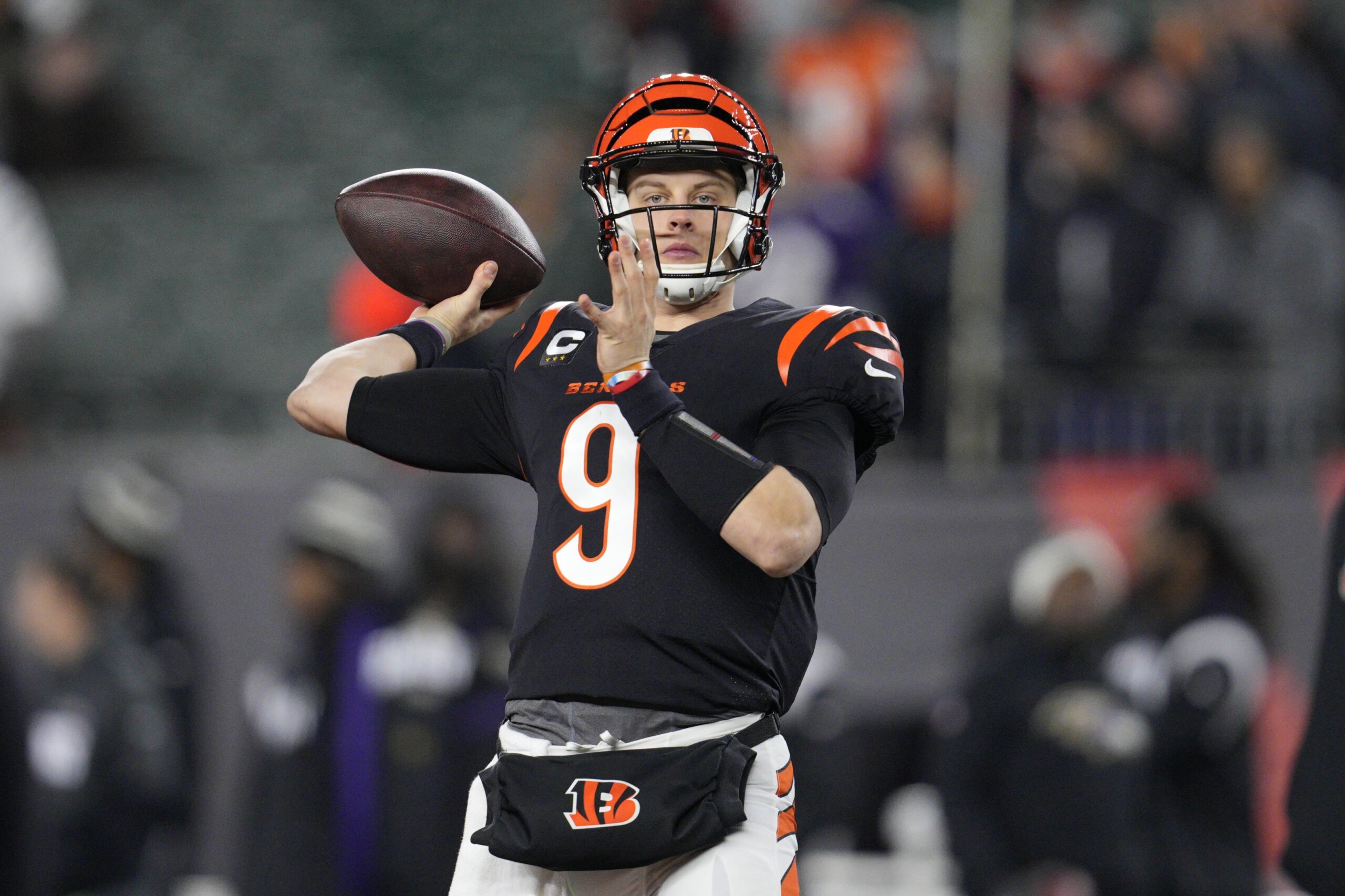 Bengals want ball in Burrow’s hands with ground game stalled