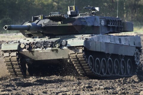 EXPLAINER: Why the US flipped on sending tanks to Ukraine