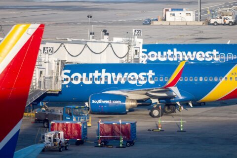 Southwest giving passengers affected by meltdown 25,000 frequent flyer points