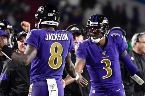 Robert Griffin III: I played through injury so Lamar Jackson ‘didn’t have to’