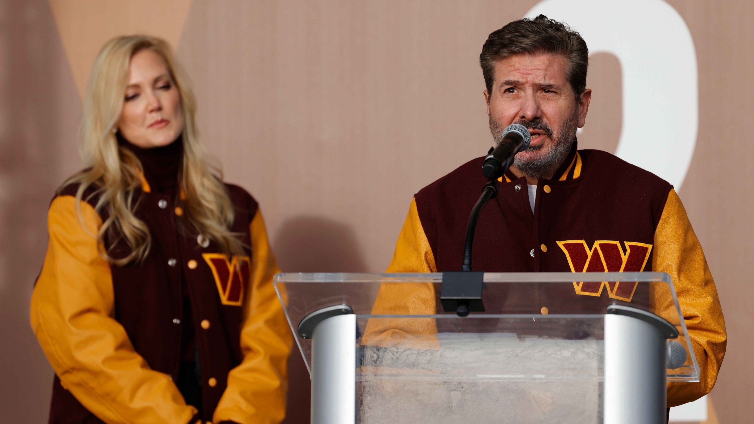 Dan Snyder is willing to sell the Commanders to Jeff Bezos despite