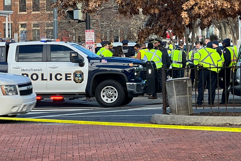 Metro worker dead, 3 injured after shootings at Potomac Ave. station