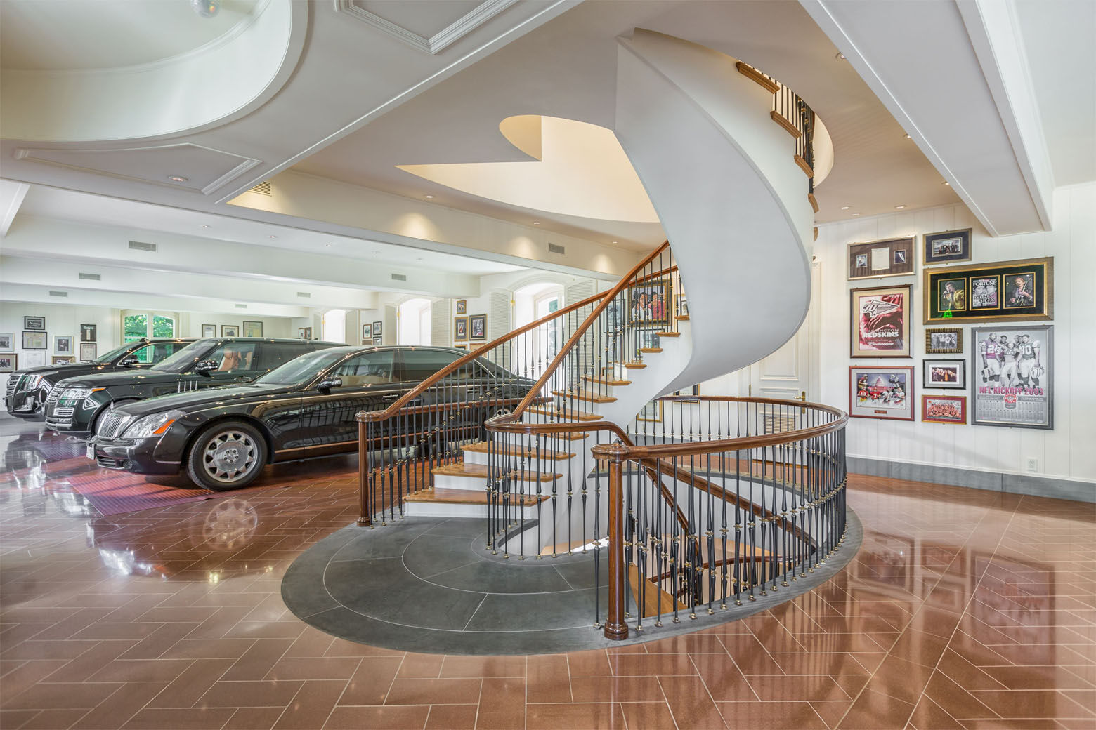 Washington Commanders' owner Dan Snyder has listed his five bedroom, 30,000-square foot mansion in Potomac, Maryland, for $49 million. (Courtesy Sean Shanahan/TTR Sotheby's International Realty)