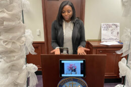 D.C. Superior Court officer Kimmiyonne Wells presided over the ceremonies. (D.C. Superior Court)