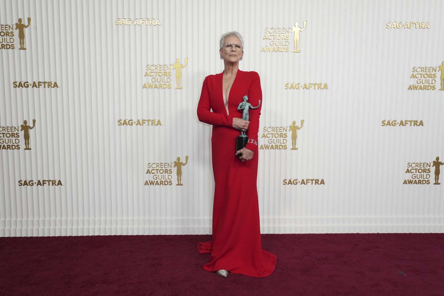 Jamie Lee Curtis, winner of the award for outstanding performance by a female actor in a supporting role for "Everything Everywhere All at Once," poses in the press room at the 29th annual Screen Actors Guild Awards on Sunday, Feb. 26, 2023, at the Fairmont Century Plaza in Los Angeles. (Photo by Jordan Strauss/Invision/AP)