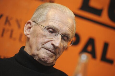 Lubomir Strougal, Czechoslovak communist leader, dies at 98