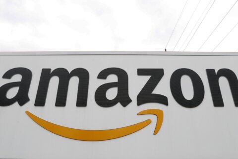 Amazon beats Q4 revenue estimates, but profits slump