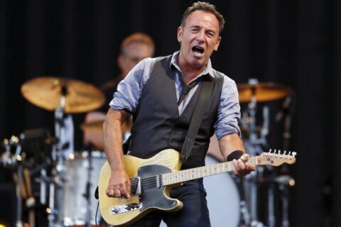 Springsteen announces new DC, Baltimore tour dates