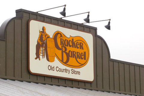 How to win free food for a year at Cracker Barrel this Valentine's Day