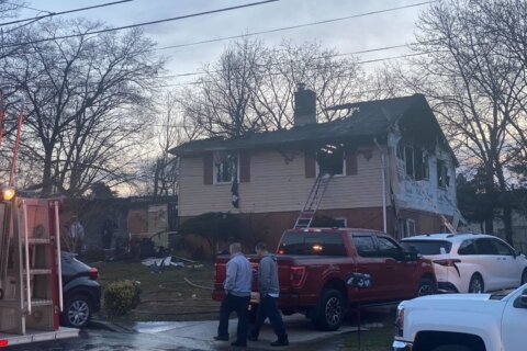 ‘It’s just a sad morning’: Neighbors gather after deadly Prince George’s Co. house fire