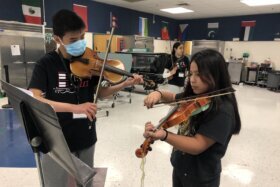 Fairfax County after-school program connects teenagers, young kids through music, art