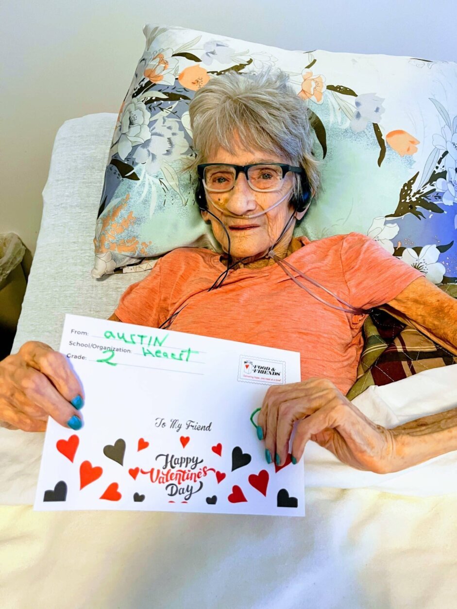6 Valentine's Day Crafts For Seniors in Your Carehome – The