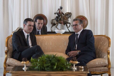 Spanish, Moroccan prime ministers meet to improve ties