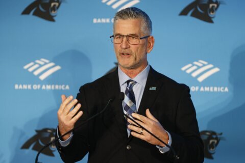 Eagles coach Nick Sirianni uses lessons from Frank Reich