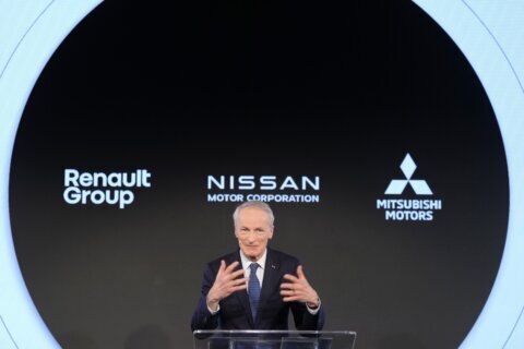 Renault, Nissan reboot auto alliance for post-Ghosn era