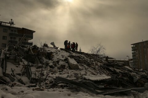 Crews find survivors, many dead after Turkey, Syria quake