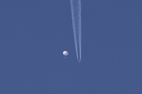 All eyes on the sky as Chinese balloon heads toward Atlantic