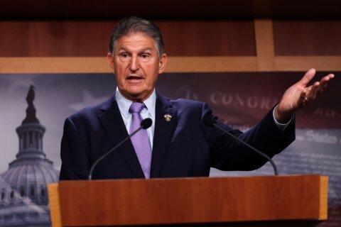 Joe Manchin will oppose DC crime law, signaling GOP efforts to rescind it will likely prevail