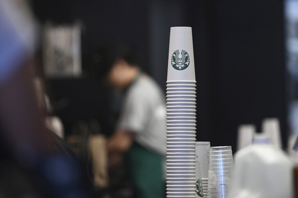 Starbucks’ new CEO steps in two weeks early
