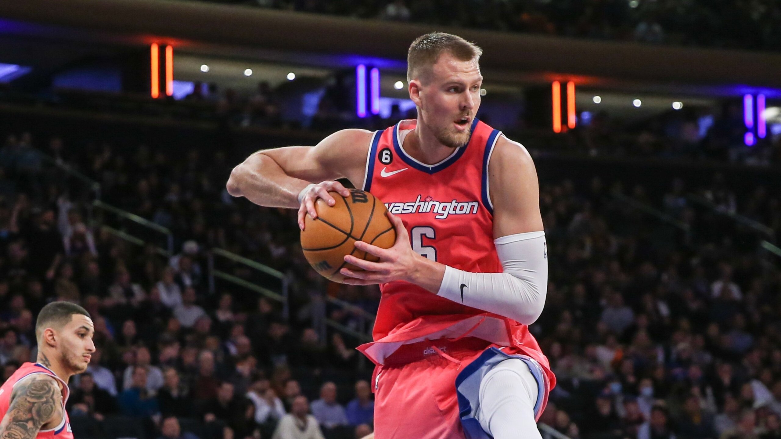 Porzingis leads Wizards to victory vover Celtics