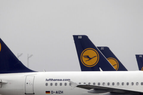 Lufthansa flight diverts to Virginia after ‘significant turbulence,’ and 7 people are transported to hospitals