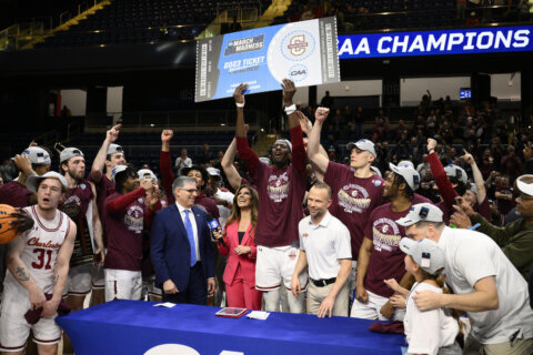 Bracket Racket 3: Cougars punch their ticket, Hokies ride the March roller coaster