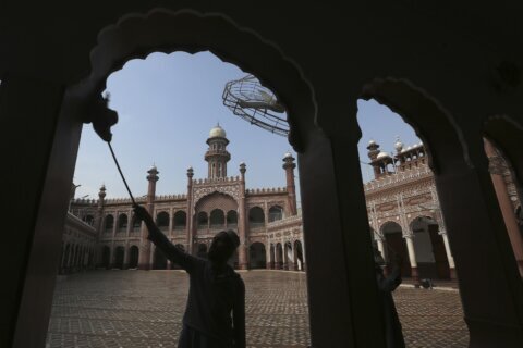 Holy month of Ramadan begins for Muslims across the world