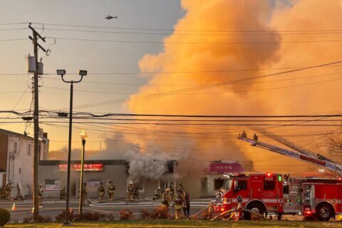 Large fire at Annandale shops closes section of Columbia Pike for hours