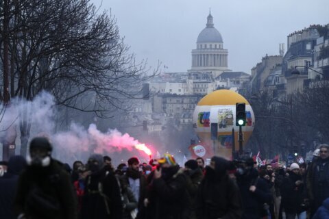 France's young people stand up against higher retirement age