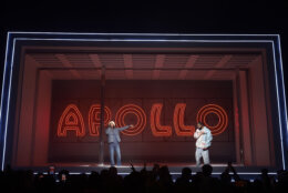 NEW YORK, NEW YORK - JANUARY 22: 21 Savage and Drake perform on stage during Drake Live From The Apollo Theater for SiriusXM and Sound 42 at The Apollo Theater on January 22, 2023 in New York City. (Photo by Dimitrios Kambouris/Getty Images for SiriusXM)