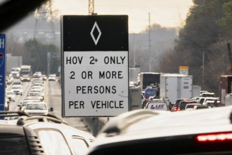 Electric vehicle and plug-in hybrid vehicle occupancy rules change Tuesday at midnight