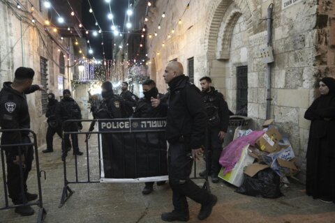 Israeli police fatally shoot man at Jerusalem’s holy site