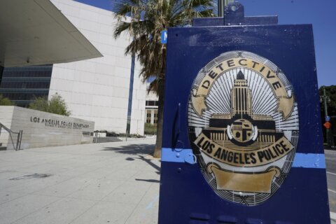 Names, photos of Los Angeles undercover police posted online