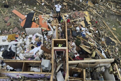 Dangerous storms, tornadoes may target Midwest, South