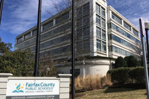 Fairfax Co. approves 2% raise for school staff
