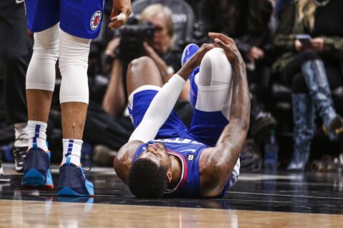 Clippers’ George has knee sprain, reevaluated in 2-3 weeks