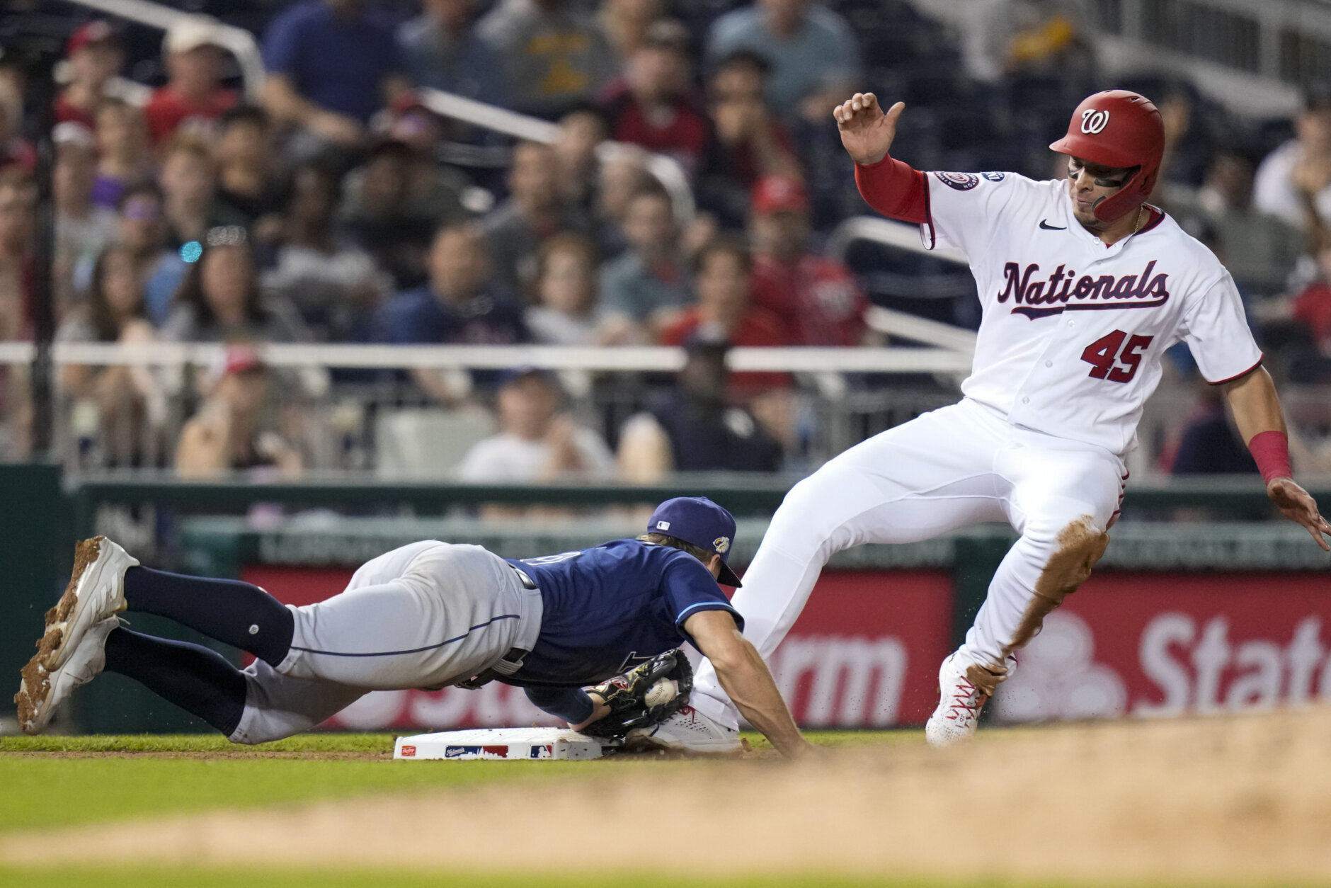 WASHINGTON, DC - APRIL 04: Tampa Bay Rays center fielder Jose Siri (22)  focuses on the pitcher during the Tampa Bay Rays versus Washington  Nationals MLB game at Nationals Park on April