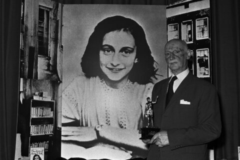 Illustrated Anne Frank book removed by Florida school