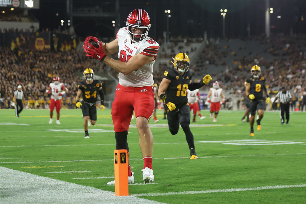 <p><strong>1b. — Dalton Kincaid, TE Utah</strong></p>
<p>Whomever plays QB for Washington this year, having an athletic target in the middle of the field is a must. Kincaid has been compared to Zach Ertz, which if apt, would be a perfect long-term replacement for 31-year-old Logan Thomas, who has struggled to stay healthy the last two seasons. I know O-line is a bigger need but the value here could be too great to resist.</p>
