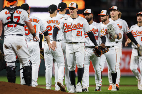 Gibson sharp as Orioles win 5th straight, 5-1 over Tigers