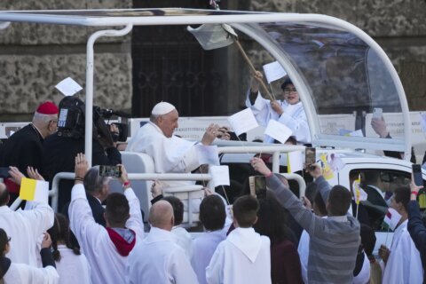 Pope in final Mass in Budapest urges Hungary to open doors