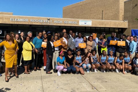 Surprise delivery: Amazon hands out $40K scholarships to Prince George’s Co. high school seniors