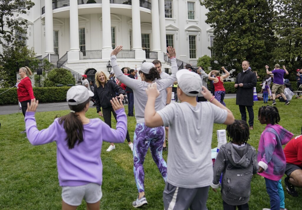 Jill Biden uses workout to honor military kids’ sacrifices
