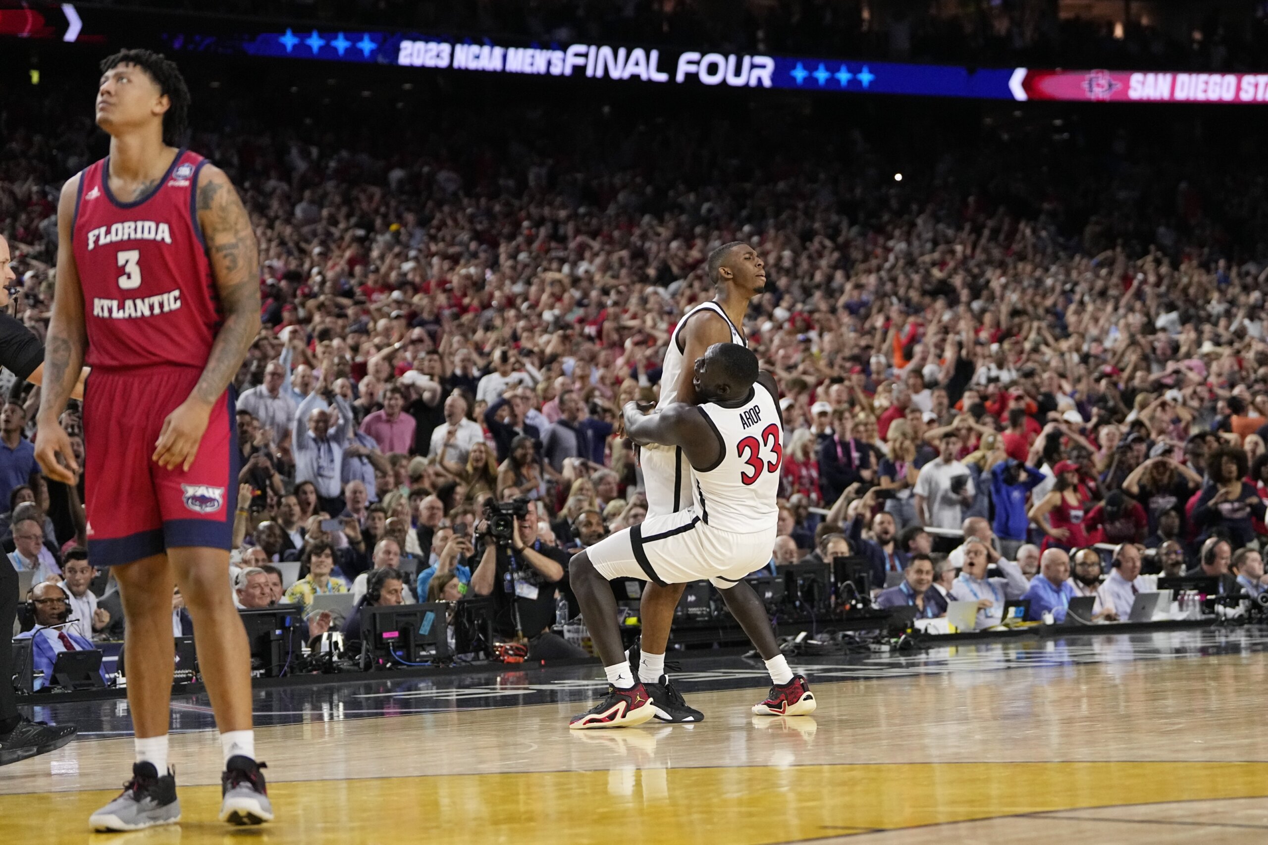 Top 10 Players With The Most Game-Winning Buzzer-Beaters In NBA History -  Fadeaway World