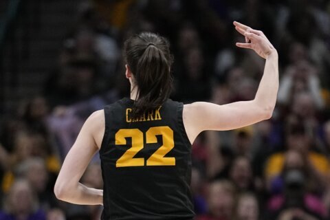 100th game for Caitlin Clark at Iowa is for national title