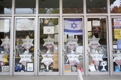 Trial to begin in 2018 killing of 11 at Pittsburgh synagogue