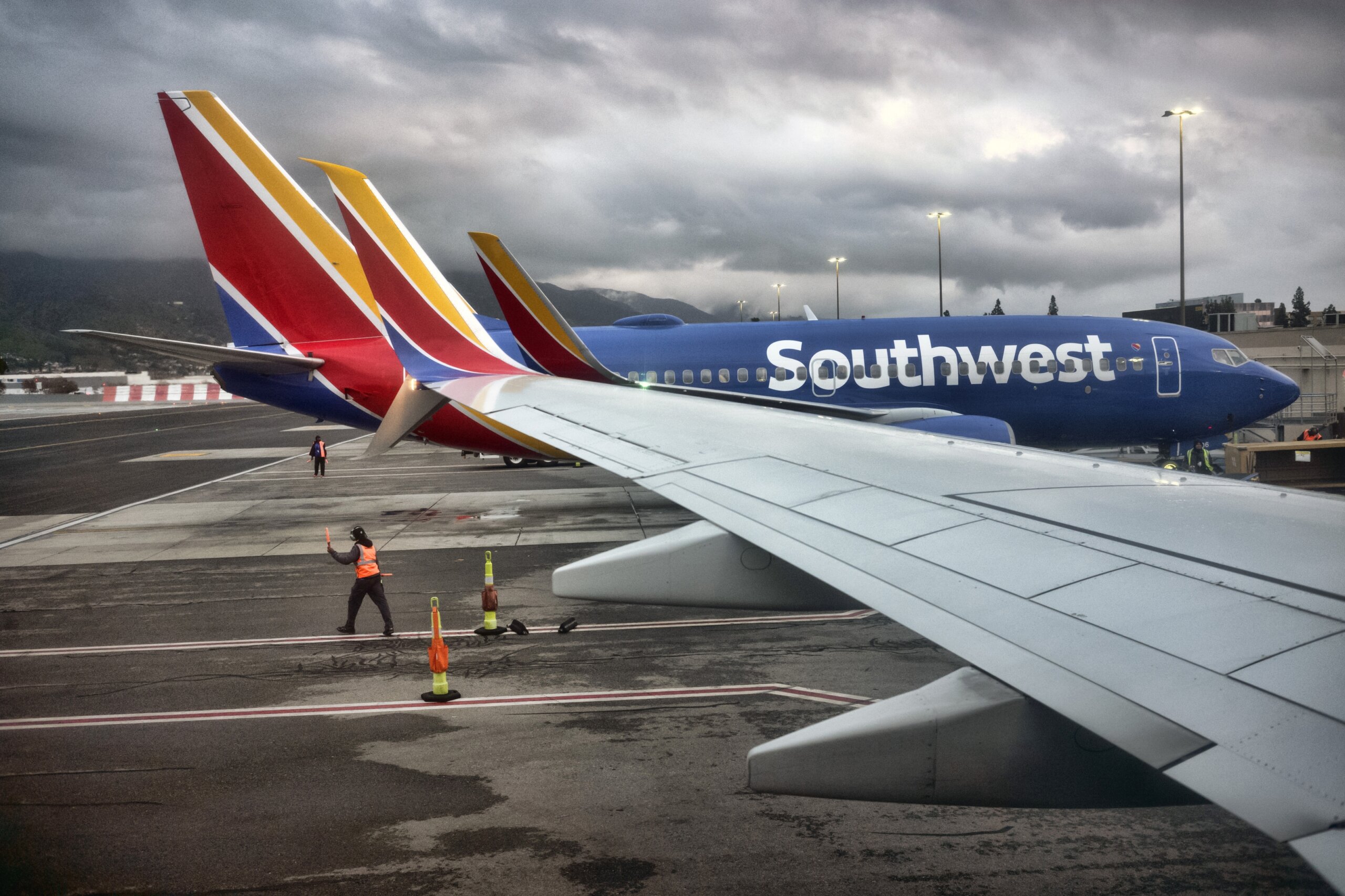 Southwest passengers face delays after nationwide grounding – WTOP News